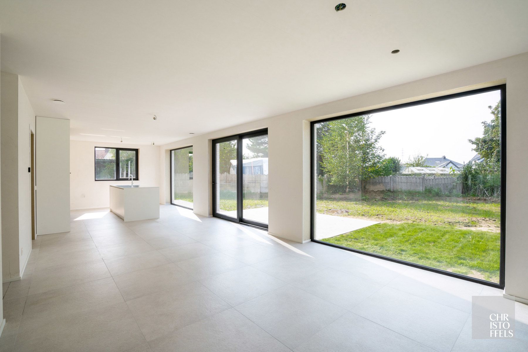 Unieke nieuwbouwwoning  van 185m² met ideale ligging! foto 8