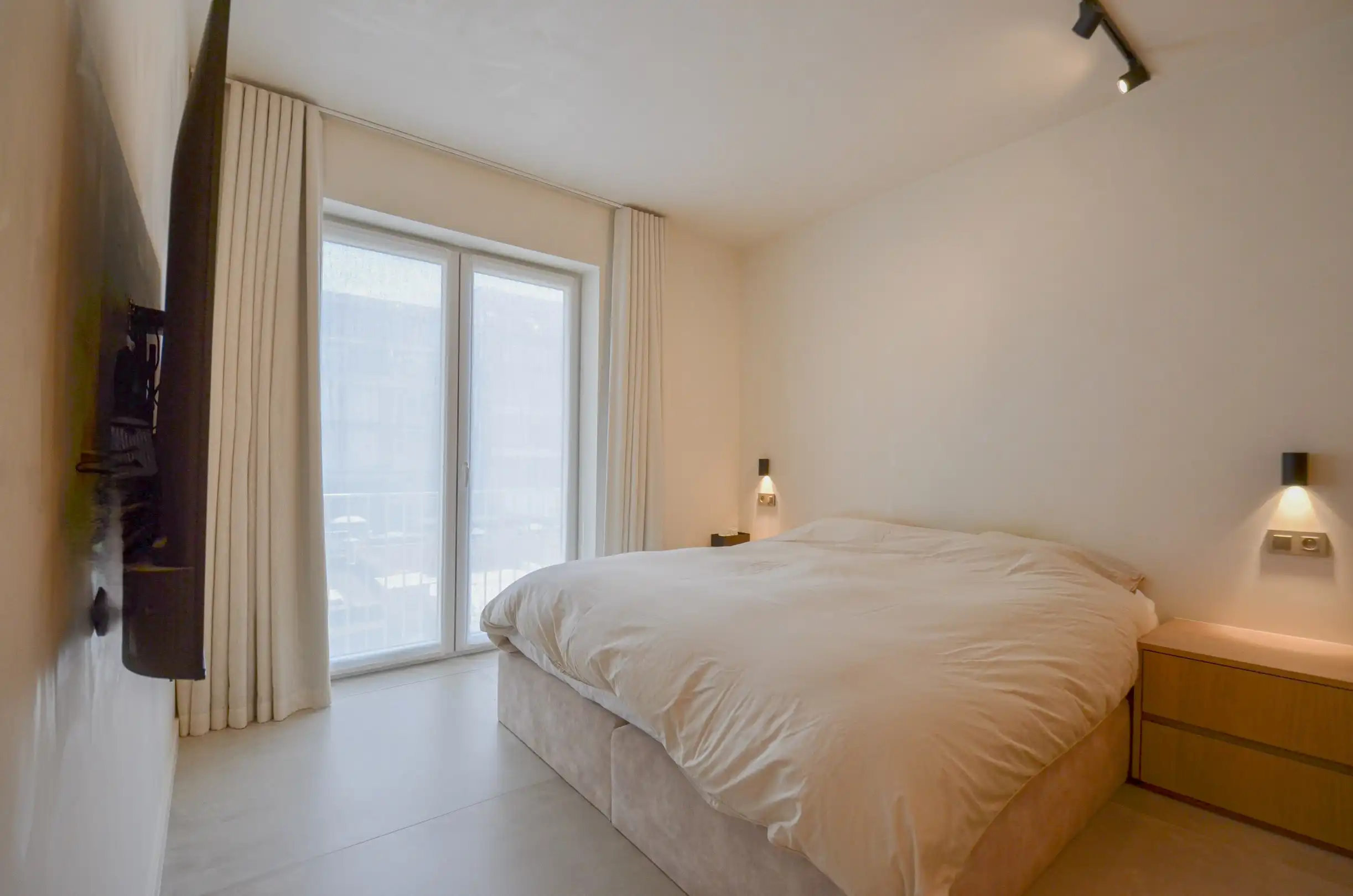 Stijlvol appartement met een open zicht gelegen nabij de Dumortierlaan. foto 14