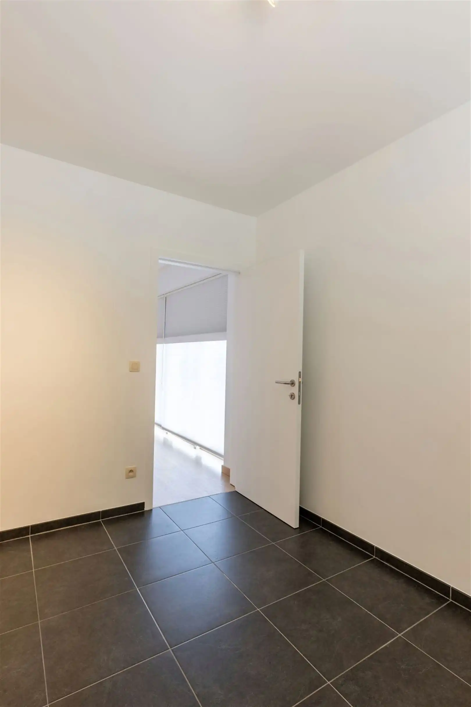 Gelijkvloers appartement met garage in Nederename foto 9