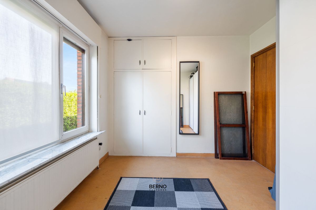 Instapklare gelijkvloerse woning op 1128 m² – 3 slaapkamers, ruime tuin én garage. foto 14