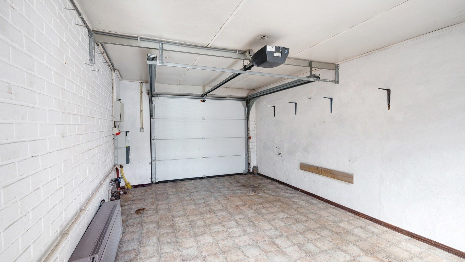 Breed woonhuis met diepe garage te Westkapelle foto 13