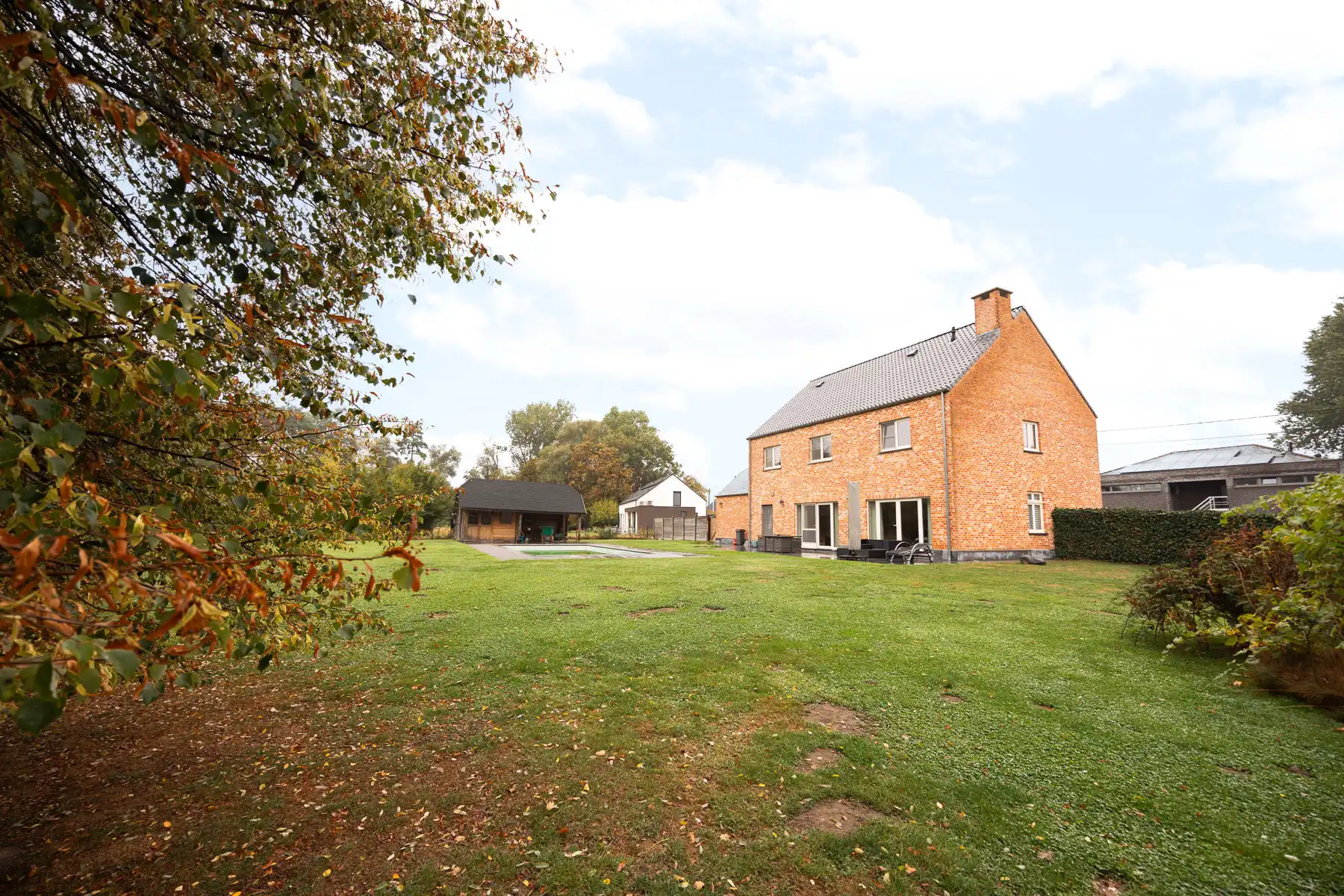 Charmante villa in landelijke stijl met zwembad foto 27