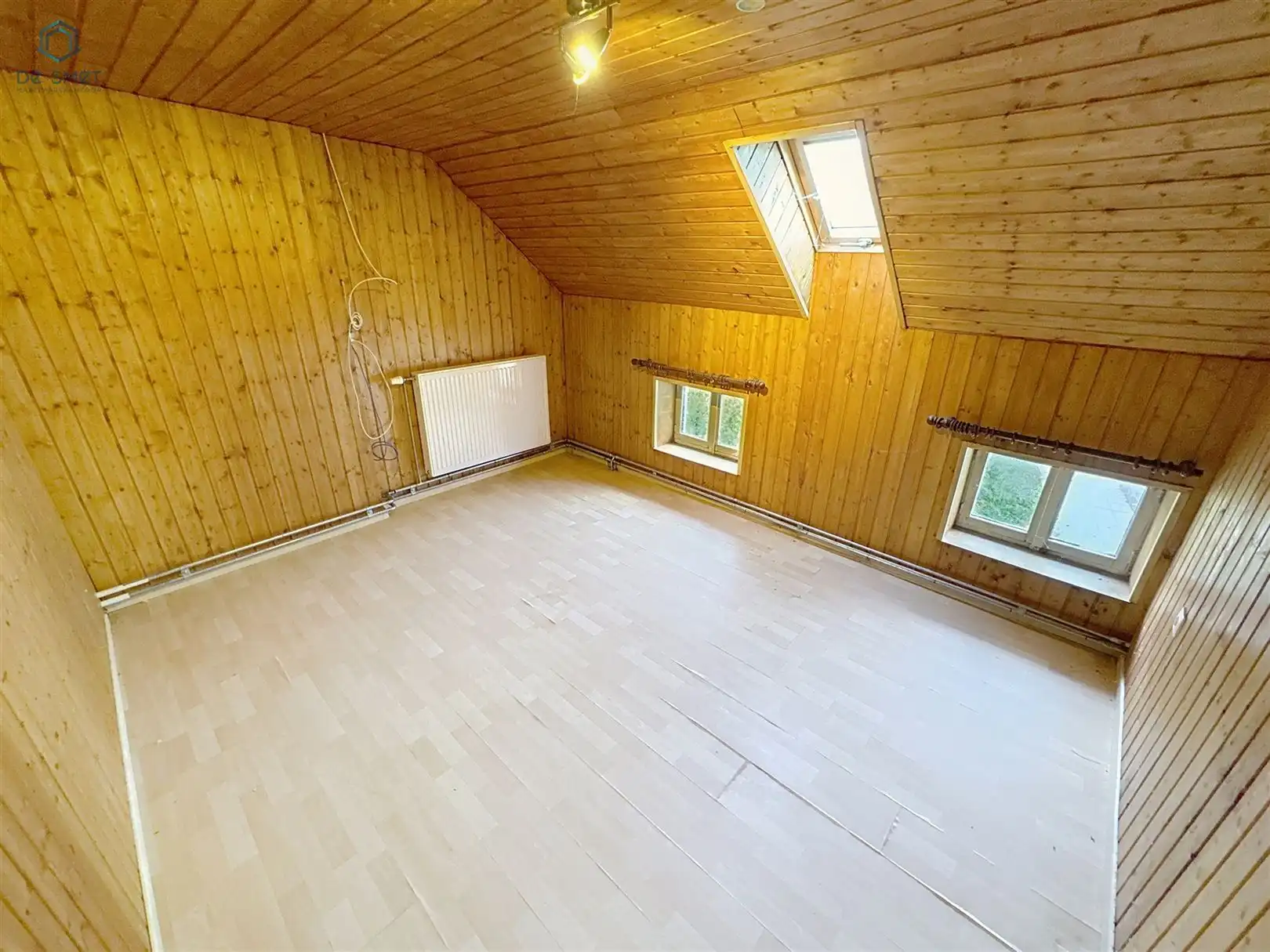 Rustig gelegen gezinswoning met 3 slaapkamers, garage en ruime tuin in Idegem foto 18