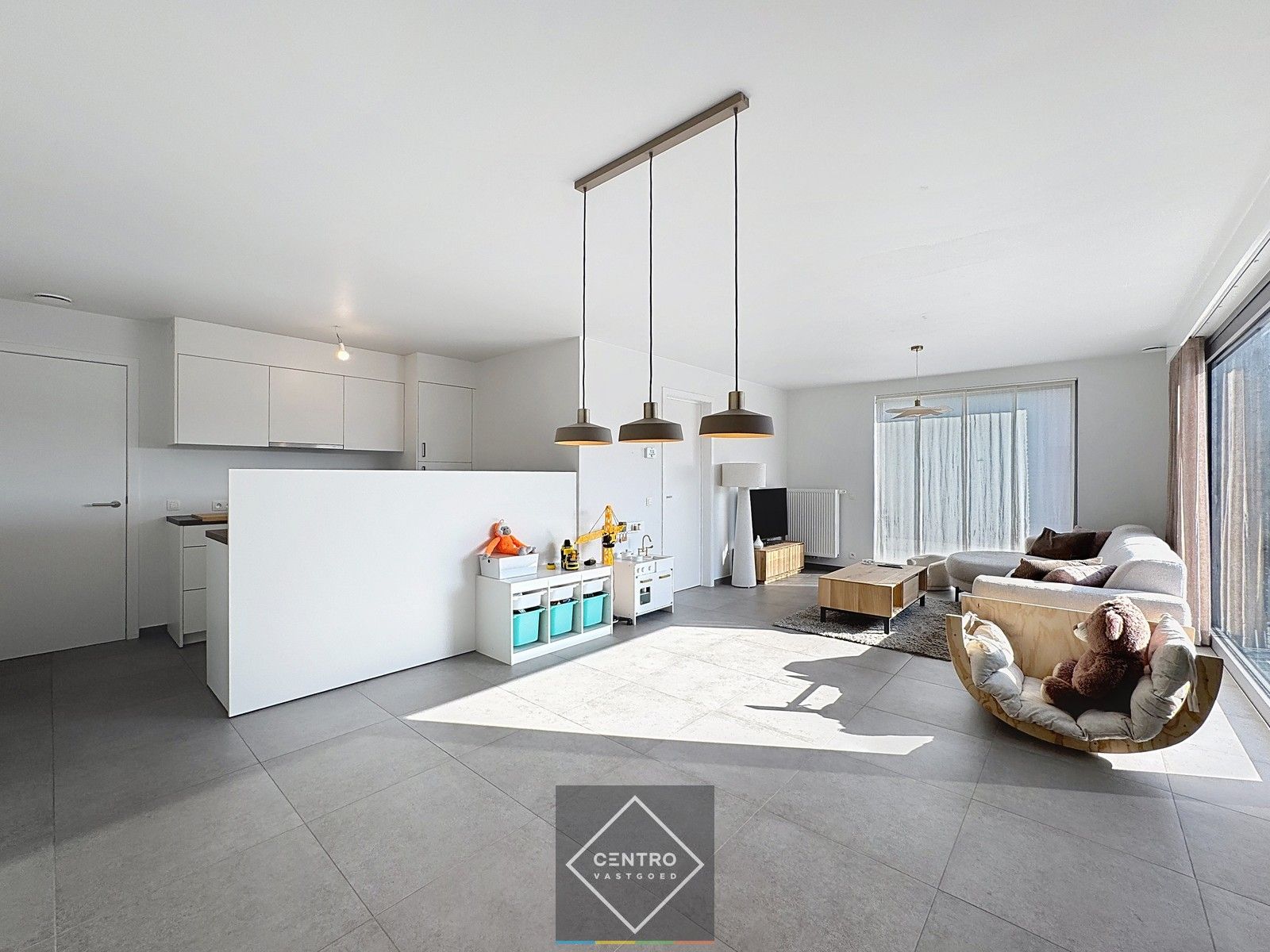 MOOI afgewerkte nieuwbouwwoning met alle COMFORT! foto 5