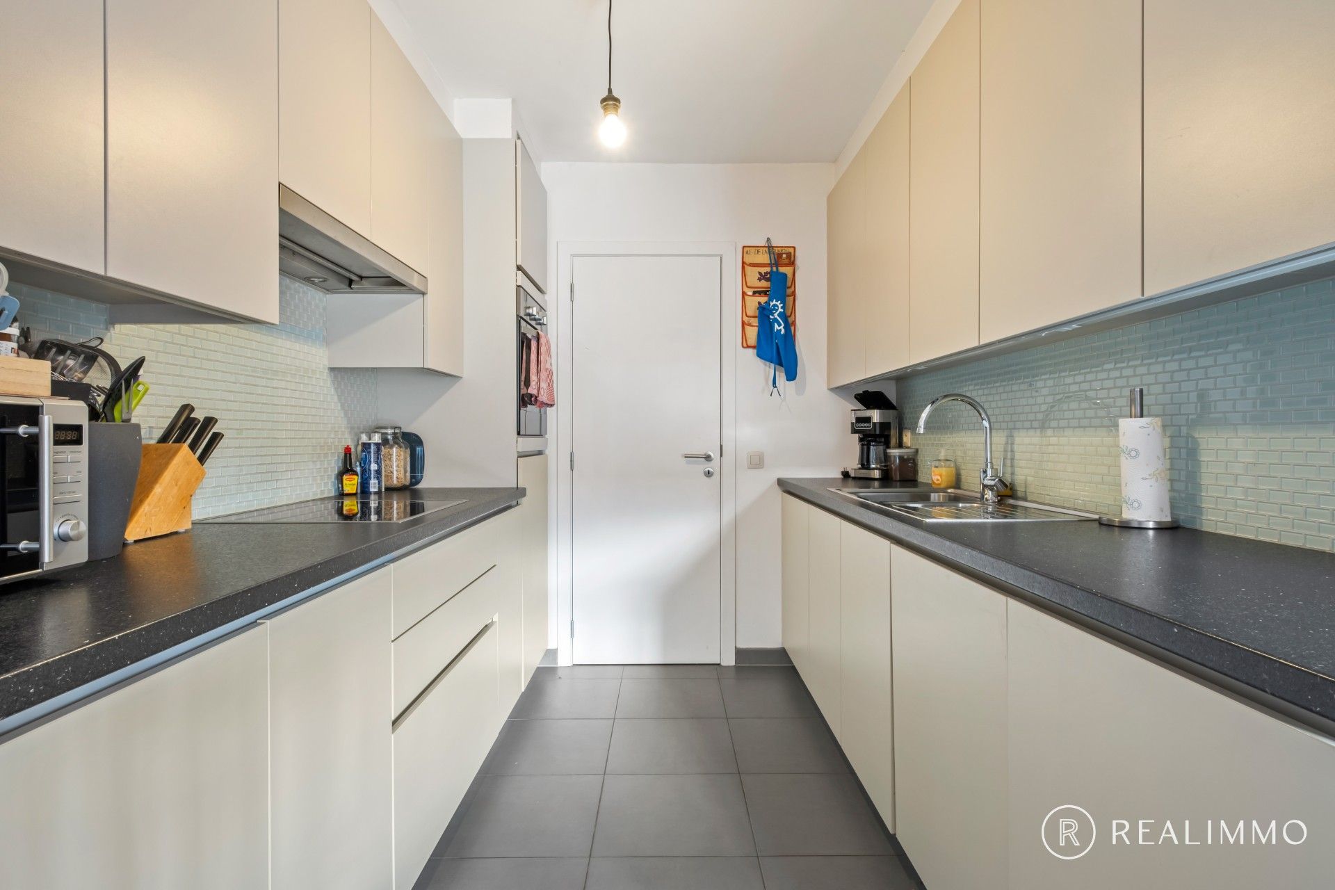 Ruim duplex appartement van 110 m² op centrale ligging in Anzegem foto 7
