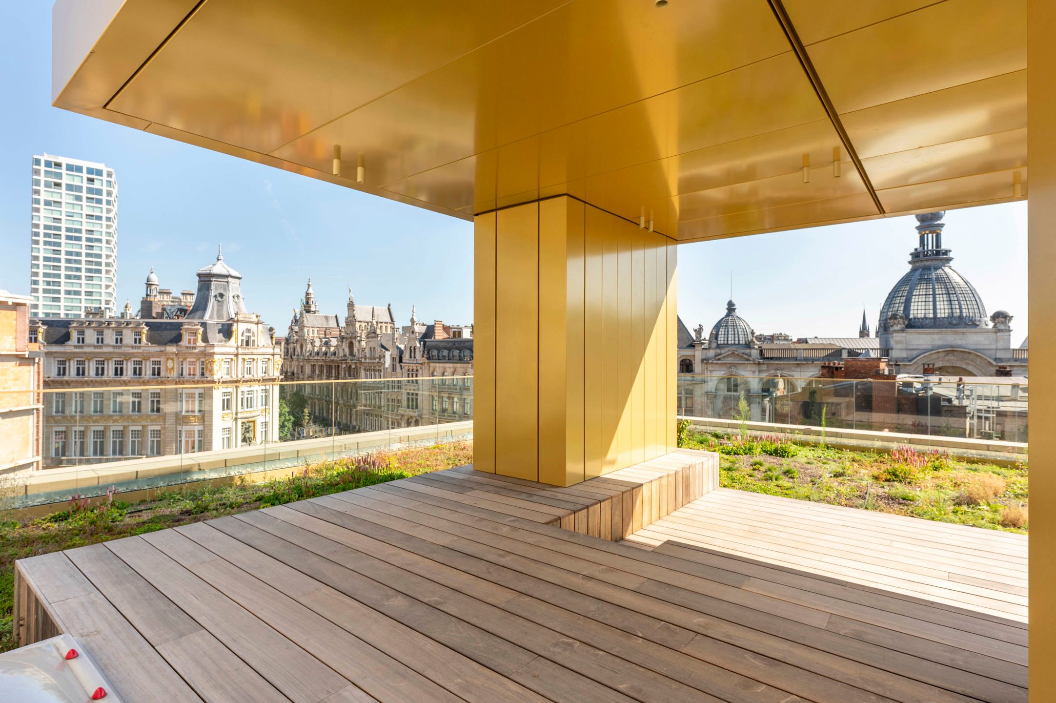 ANTWERPEN-CENTRUM - Uniek penthouse met riant terras foto 15