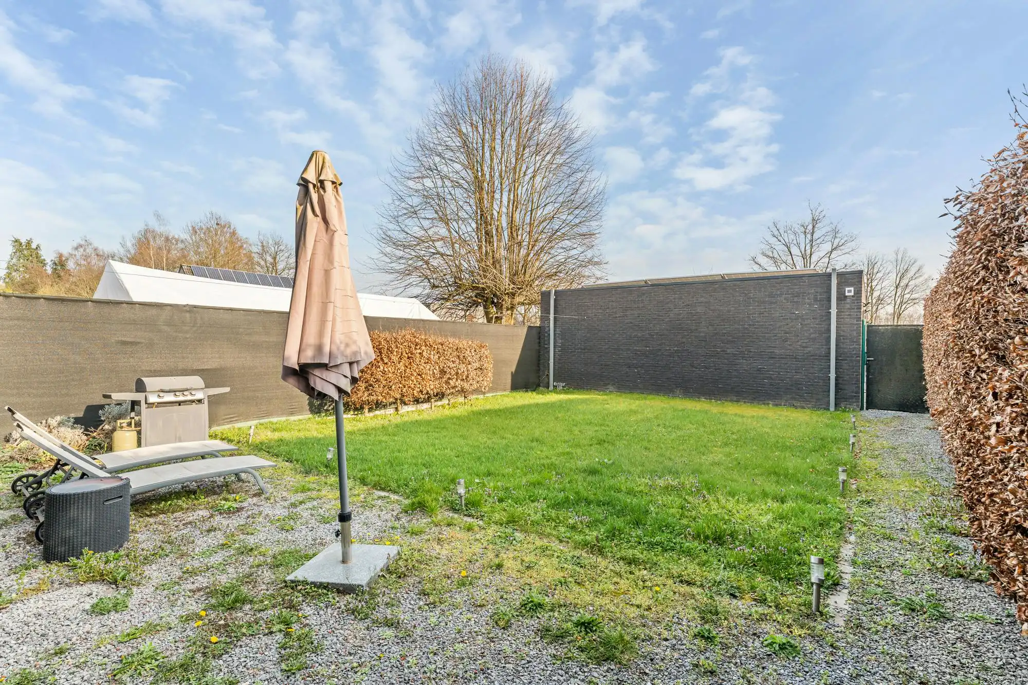 Gelijkvloers appartement met tuin en garagebox in Genk foto 13