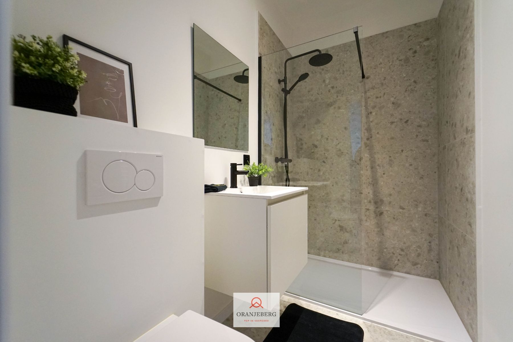 Gerenoveerde lichtrijke kamer nabij Gent-centrum foto 11