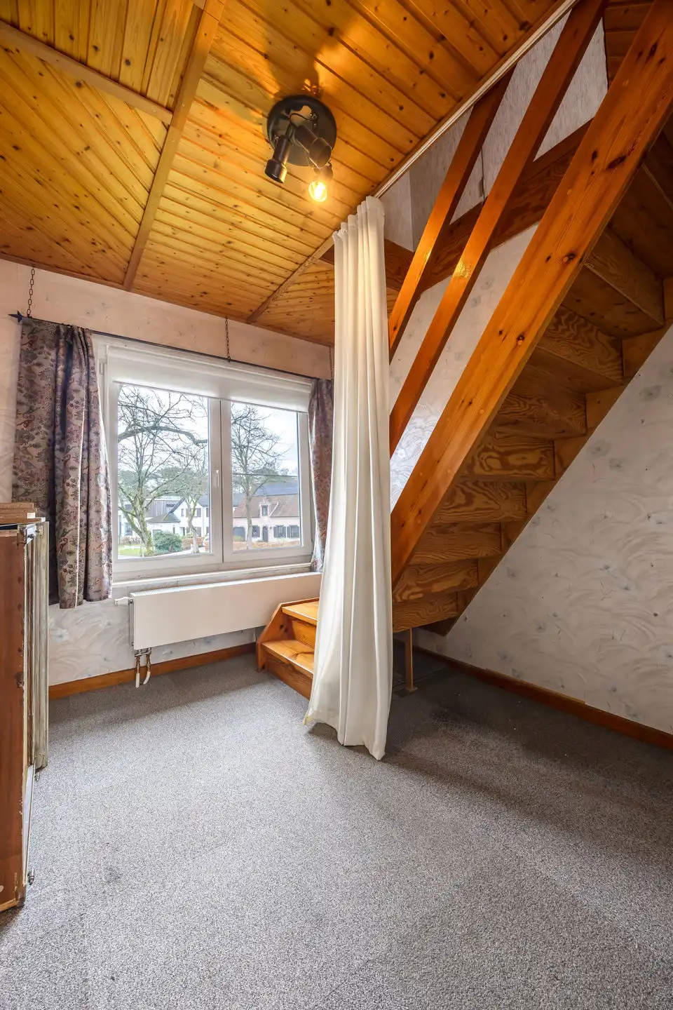 Ruime halfopen woning op zuidgericht perceel van 752 m² foto 19