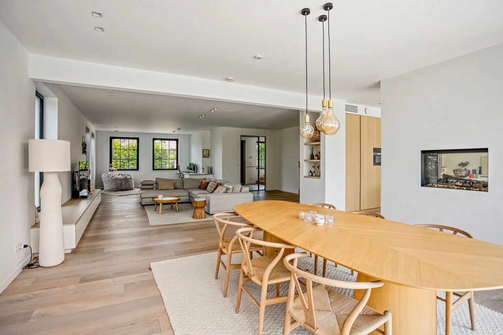 Prachtige nieuwbouw van 2019  in doodlopende straat foto 7