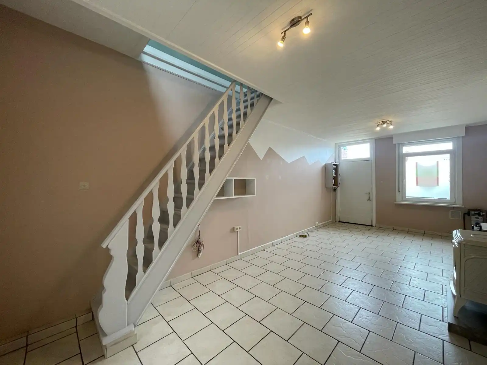 Knusse woning met 2 slpks foto 3