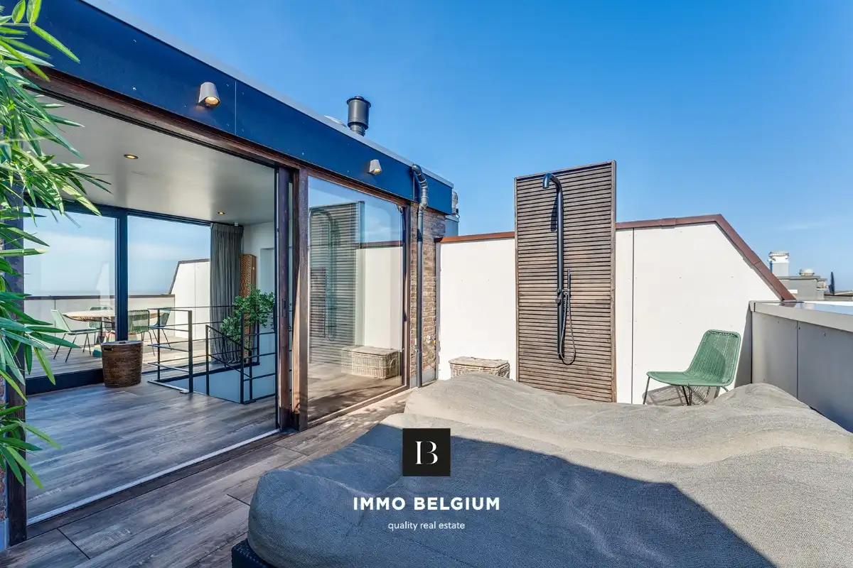 Ruim (172m²) dakappartement op de zeedijk met luxe afwerking foto 4