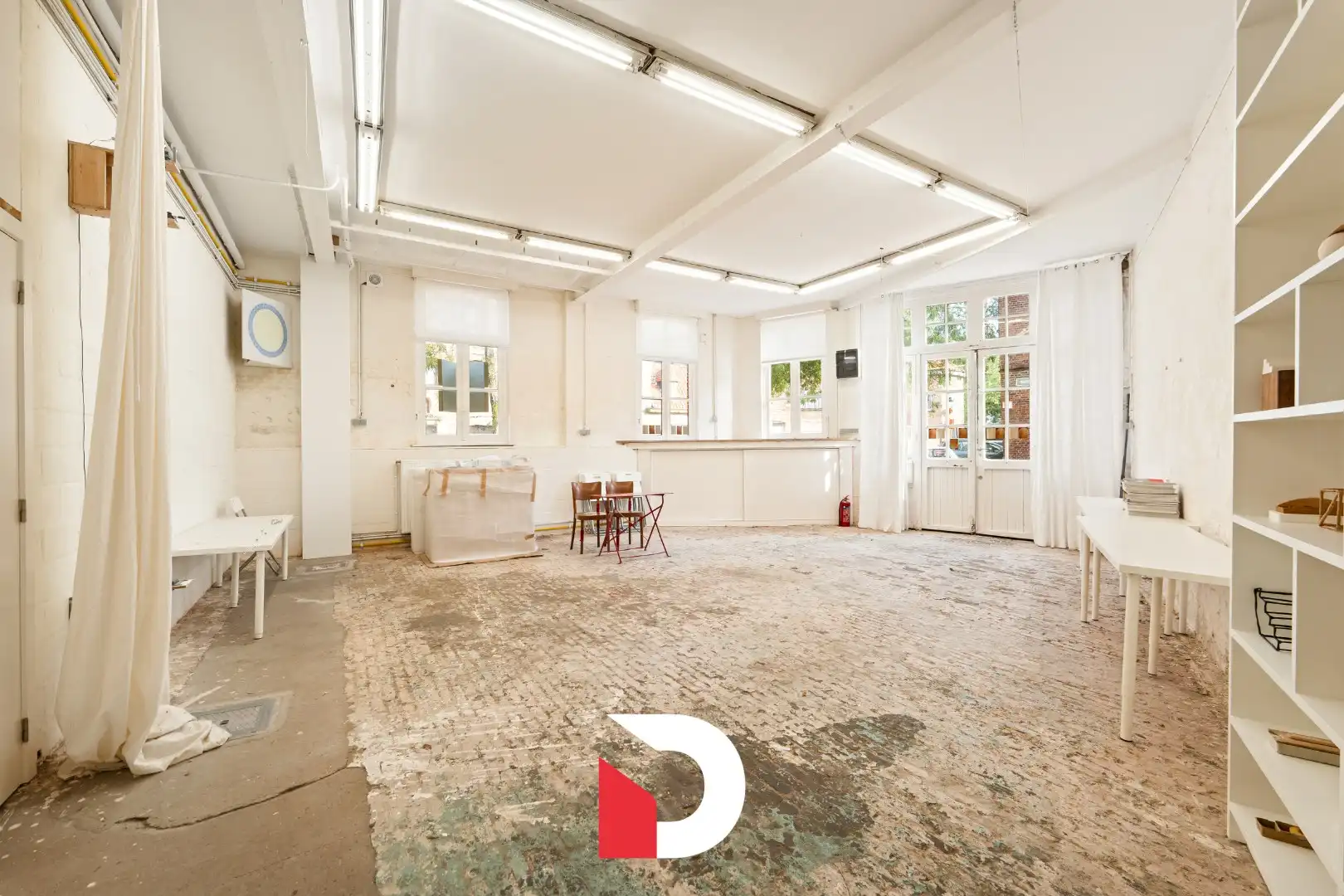 Lichtrijke hoekwoning uitgerust met een polyvalente ruimte / atelierruimte op de gelijkvloerse verdieping. foto 12