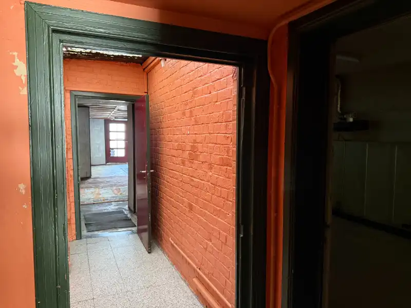 Voormalig café met woonst in het centrum van Ingelmunster! foto 4