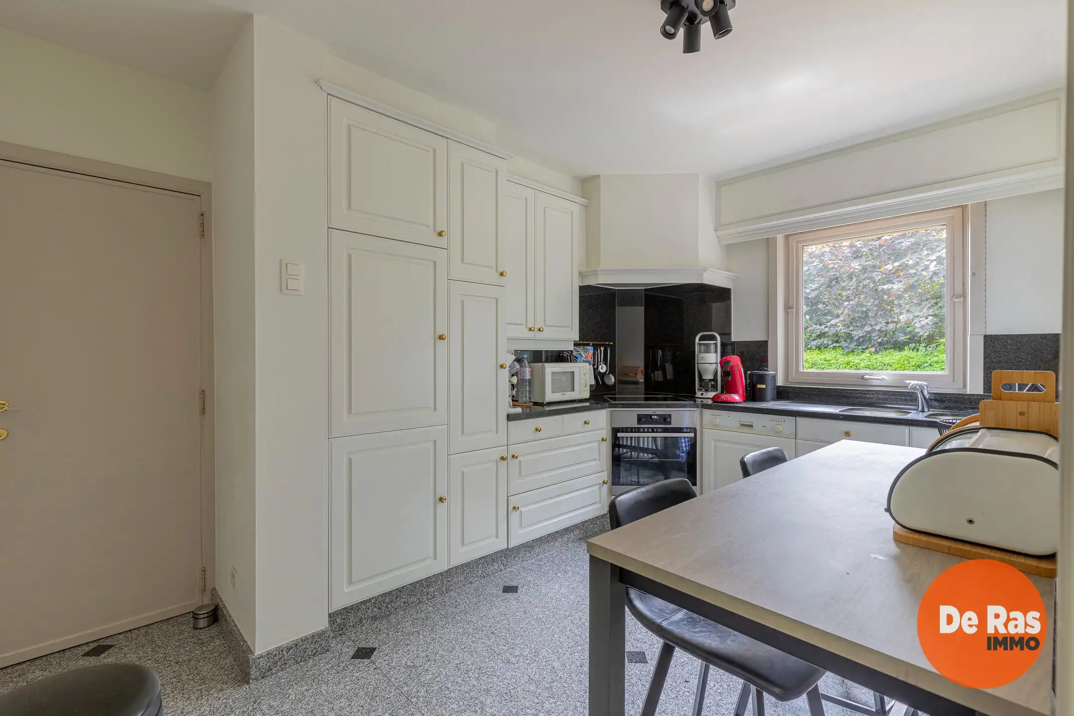 ERPE-MERE - Stevige, instapklare woning op een leuke locatie foto 12