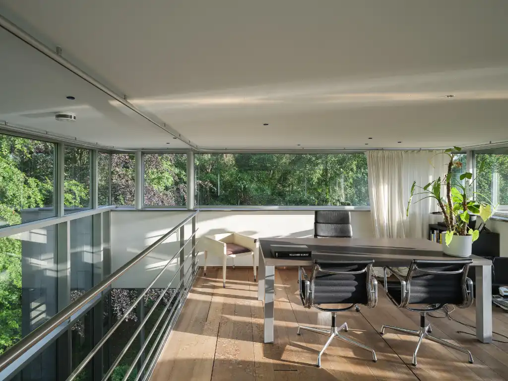 Vrijstaande architectenwoning (bvo 444 m²) op de grens met natuurpark Overmeers foto 22