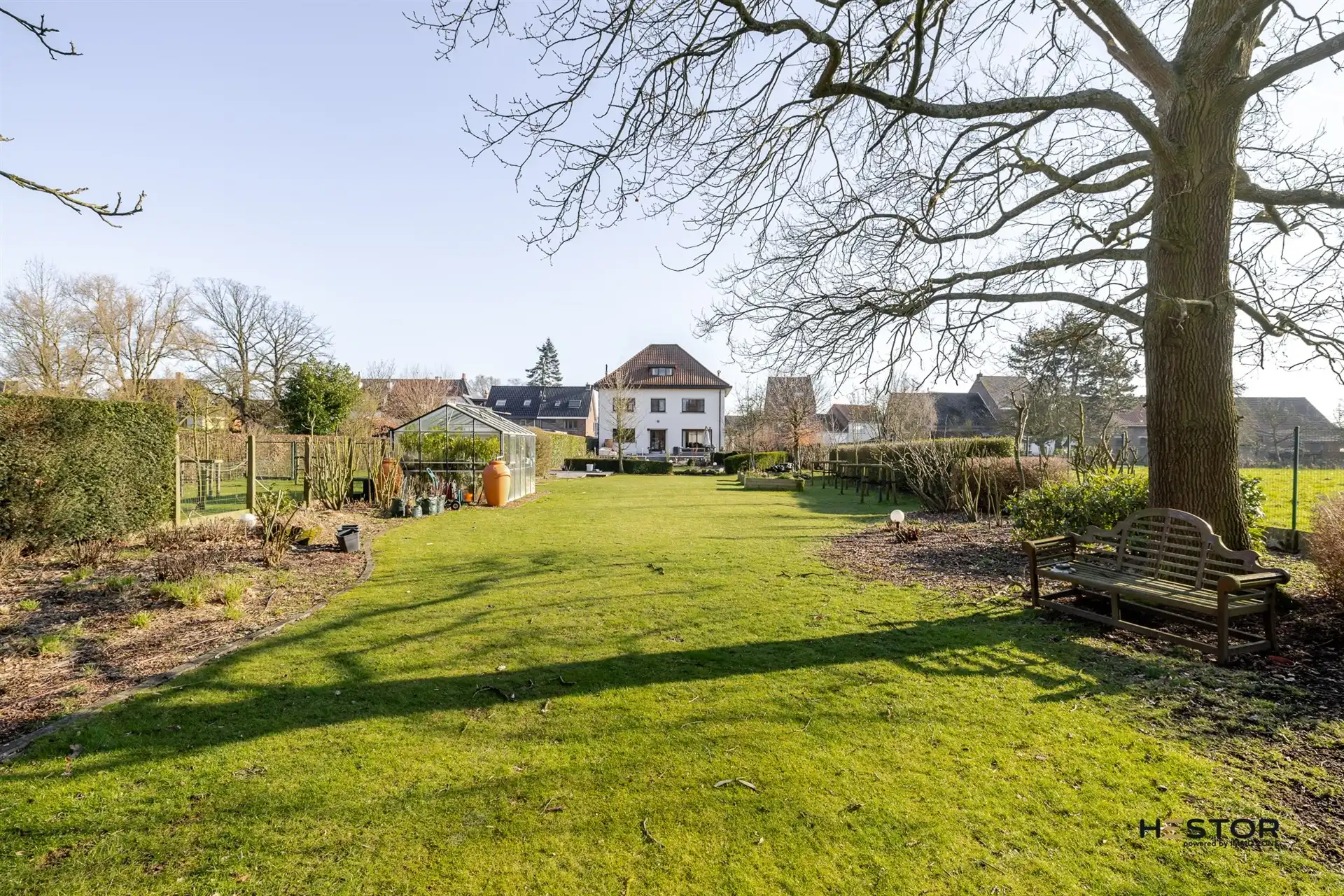 Ruime villa op mooi perceel! foto 24