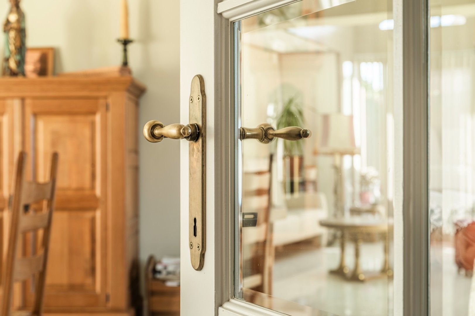 Lichtrijke woning met open leefruimte en garage! foto 7