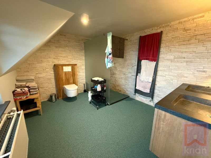 Gerenoveerde vrijstaande woning op 2880m²! foto 15