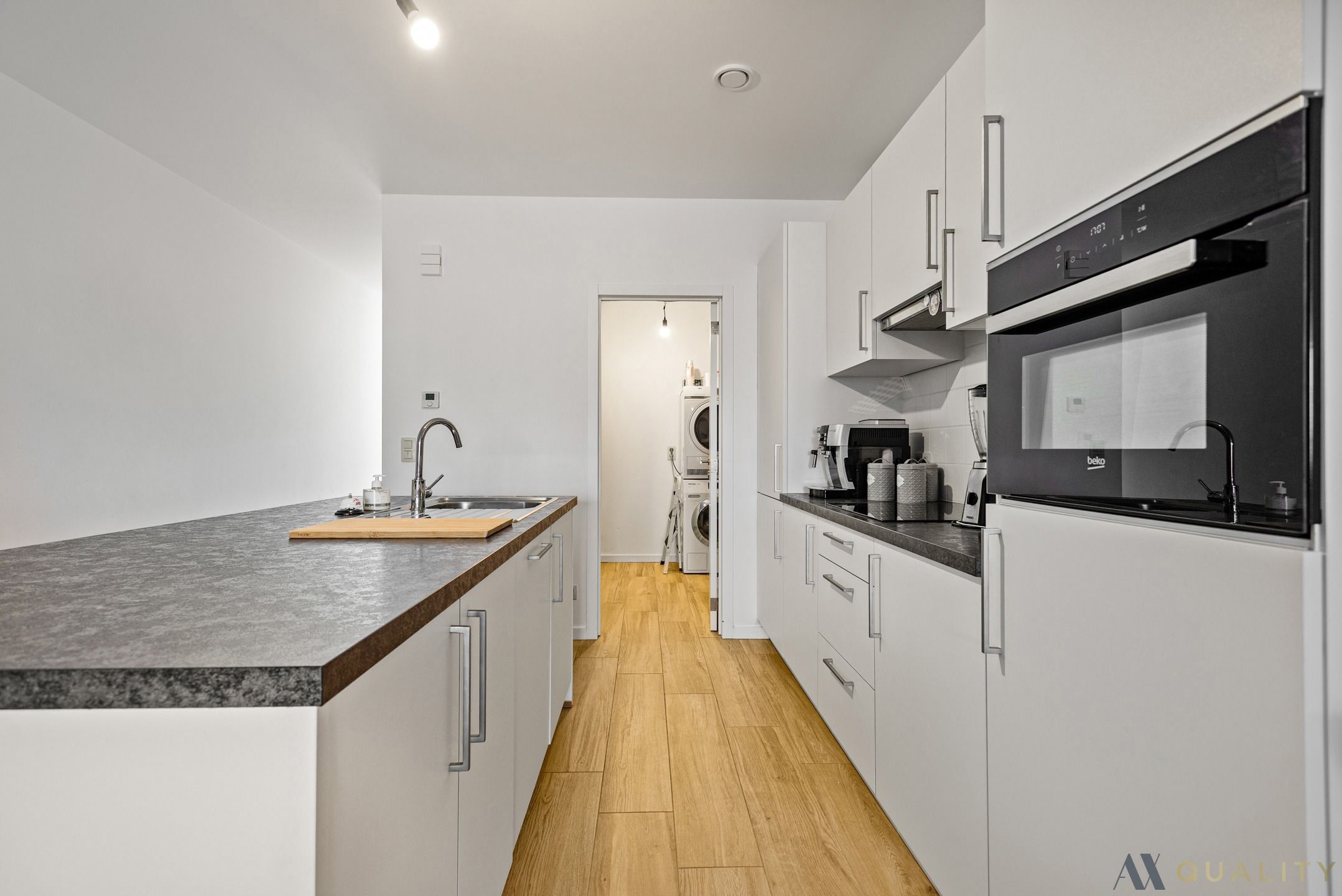 Recente woning met autostaanplaats nabij Bornem centrum foto 4