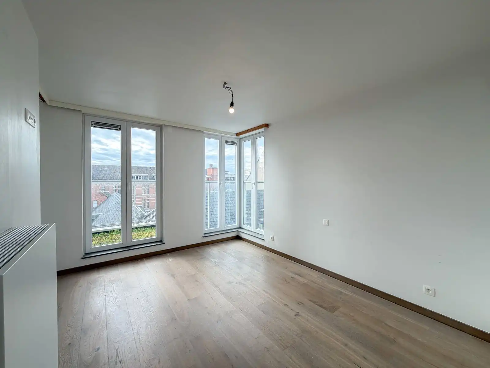 Zeer lichtrijk duplexappartement met twee slaapkamers en ruime terrassen in Oostende foto 6