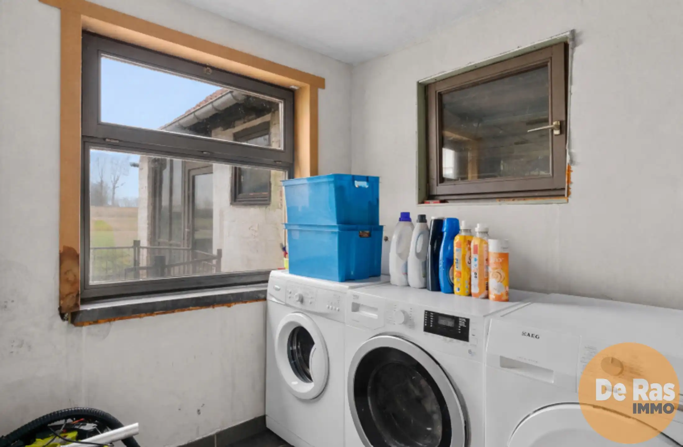 VLOESBERG -  Landelijk gelegen woning op ruim perceel van 17 are foto 6