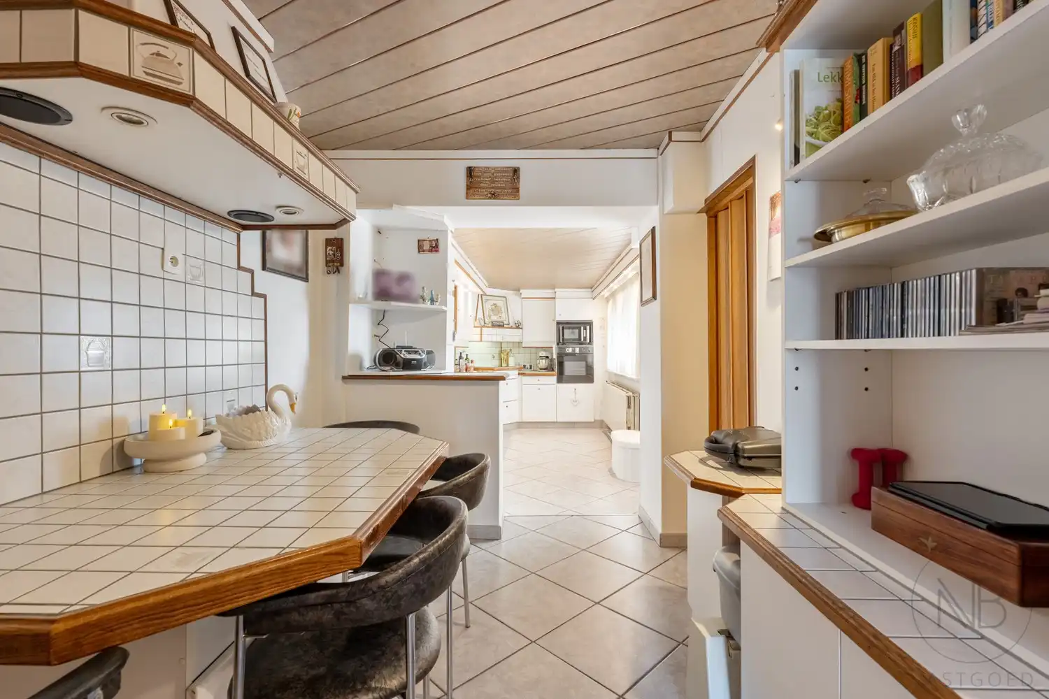 Instapklare woning met 3 slaapkamers! foto 17