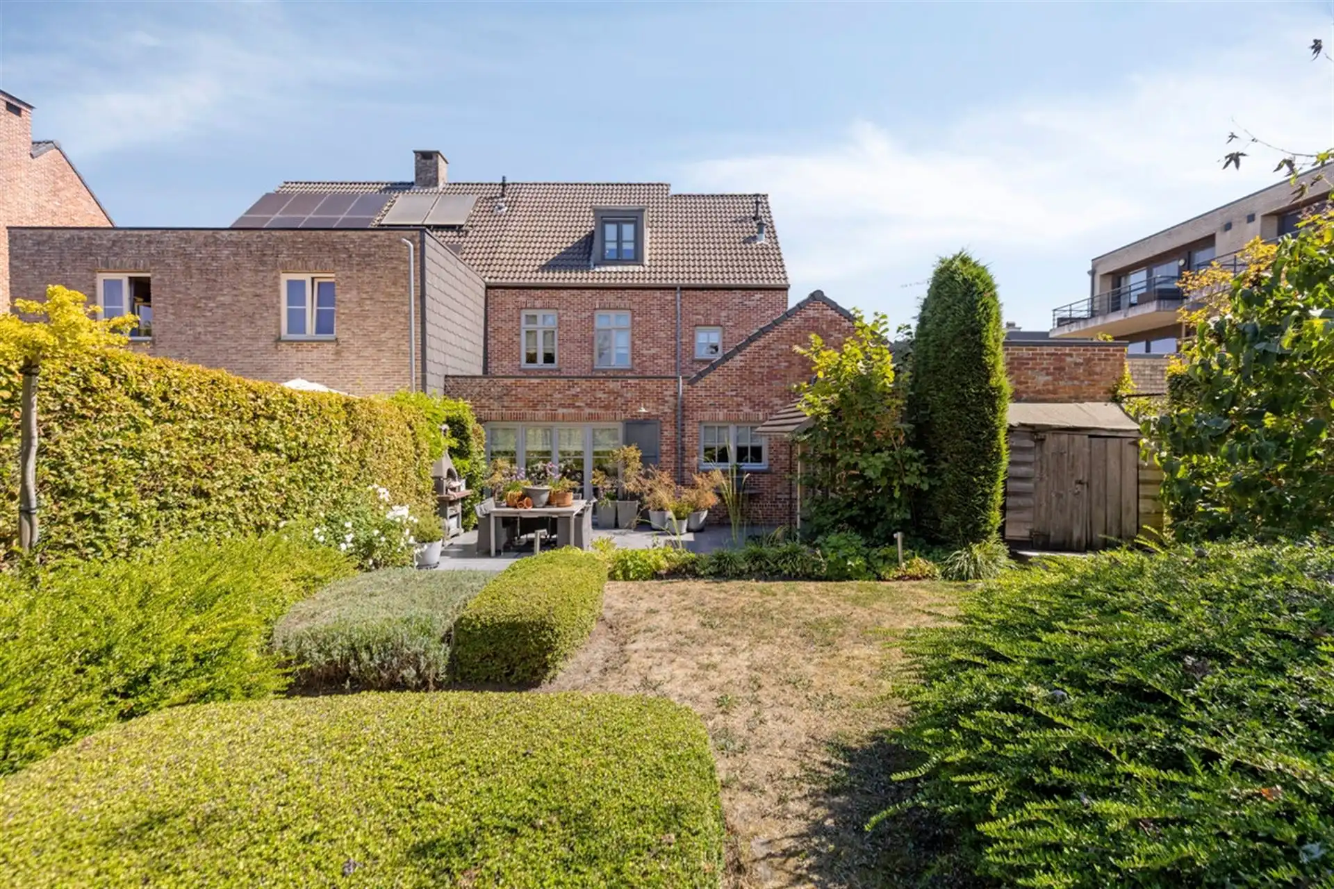 Instapklare half open woning op topligging in Boechout foto 30