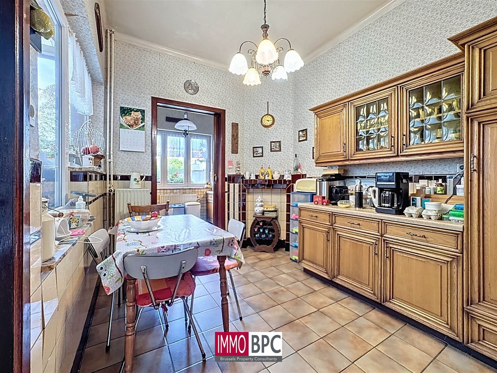 Charmante opbrengsteigendom of meergezinswoning met tuin, terrassen en garage in rustige straat van Anderlecht foto 13