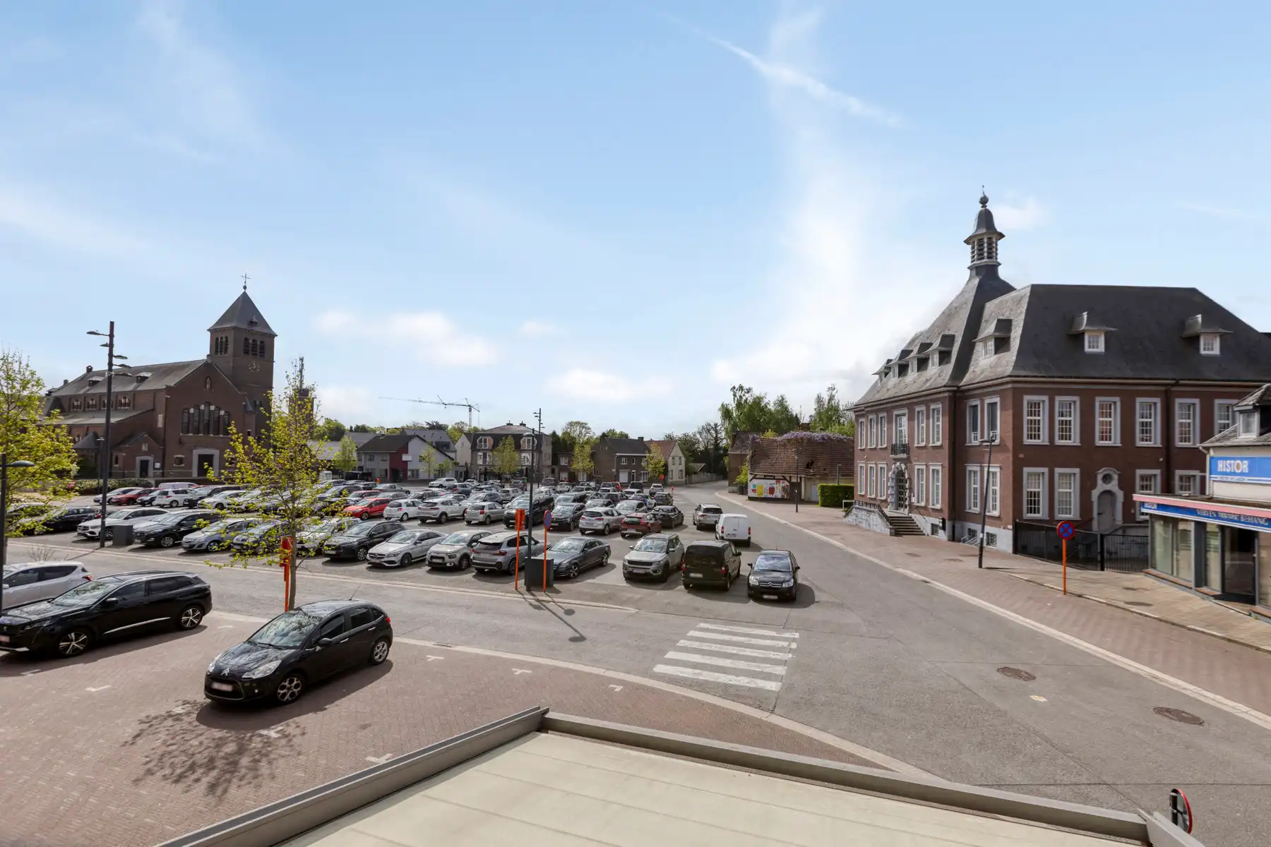 Taverne met appartement foto 17