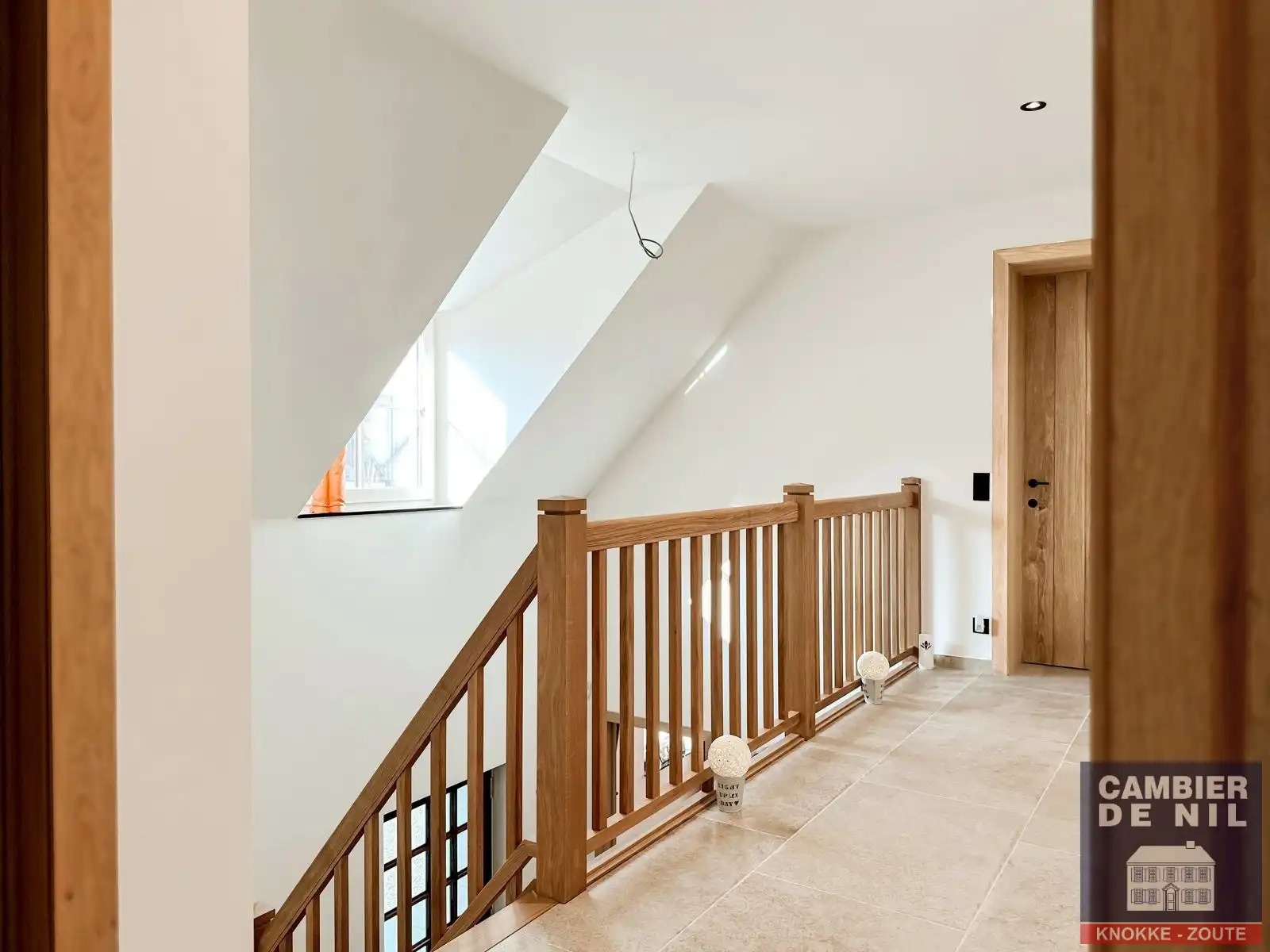 Alleenstaande woning in een residentiële omgeving foto 12