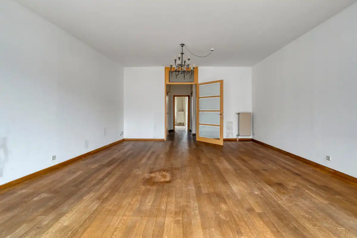 UITZONDERLIJK HANDELSHUIS MET GERENOVEERD DUPLEXAPPARTEMENT OP TOPLOCATIE IN CENTRUM TONGEREN. foto 18