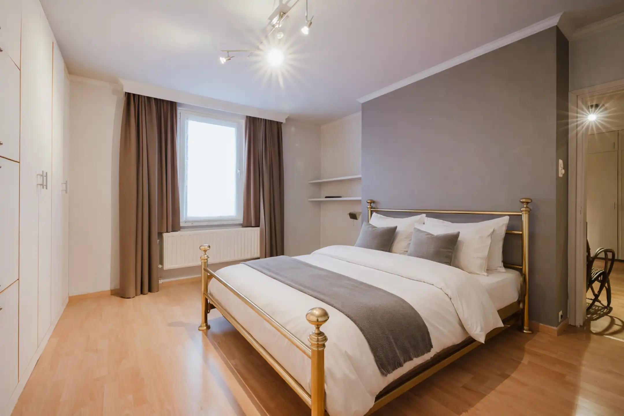 Woning met commerciële ruimte op top ligging in Deerlijk foto 3