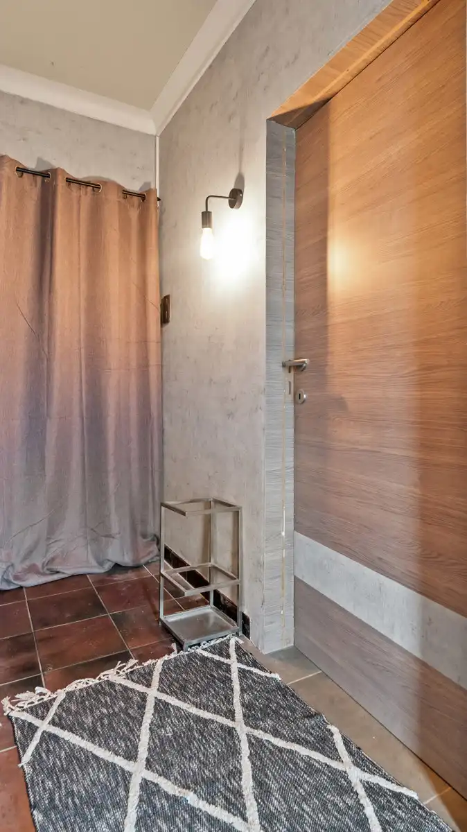 Gerenoveerde woning met diverse bijgebouwen te Morkhoven foto 11