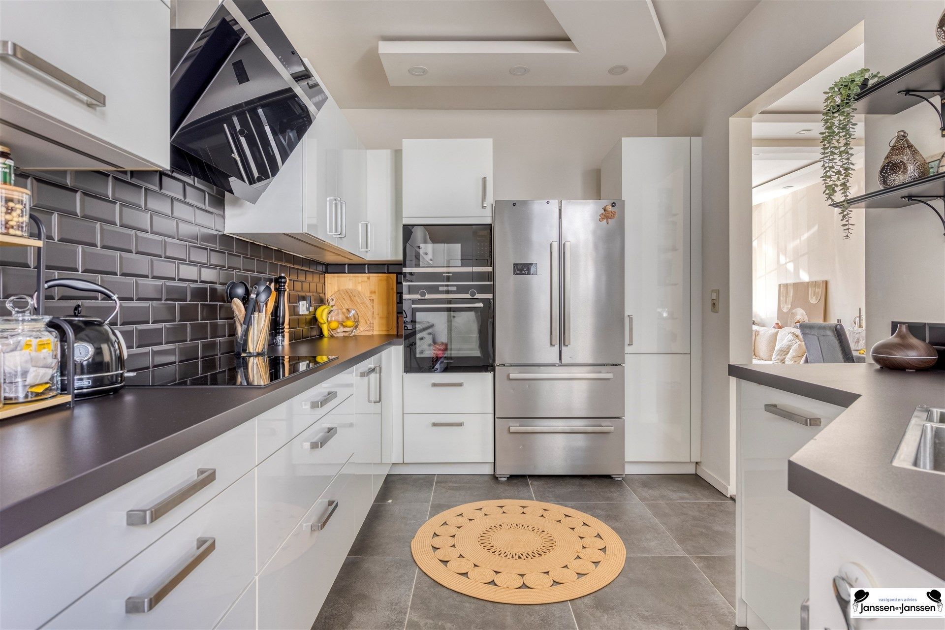 Gerenoveerde eengezinswoning met 3 slaapkamers.  foto 11