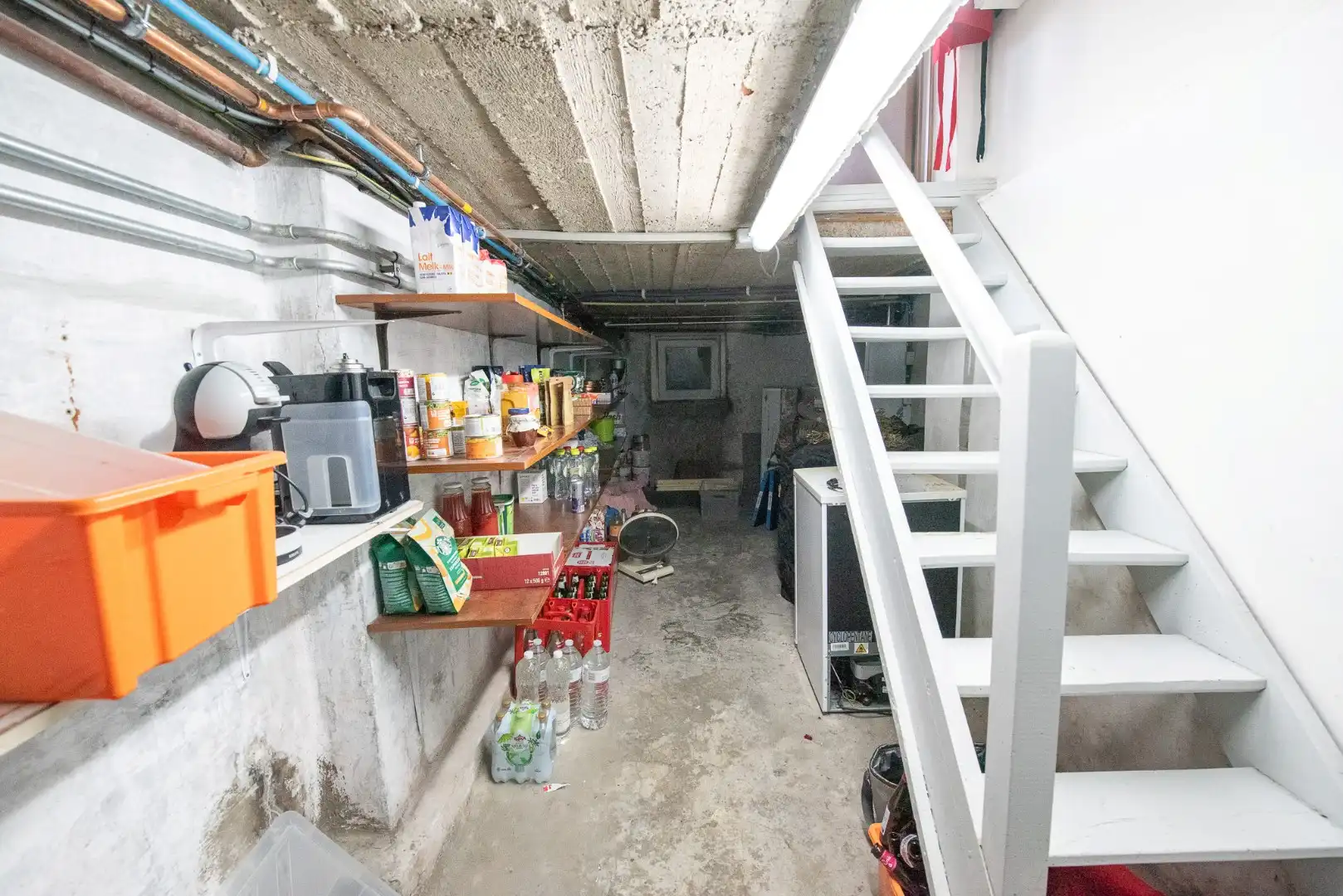 Charmante en goed onderhouden woning te huur nabij station van Waregem foto 18