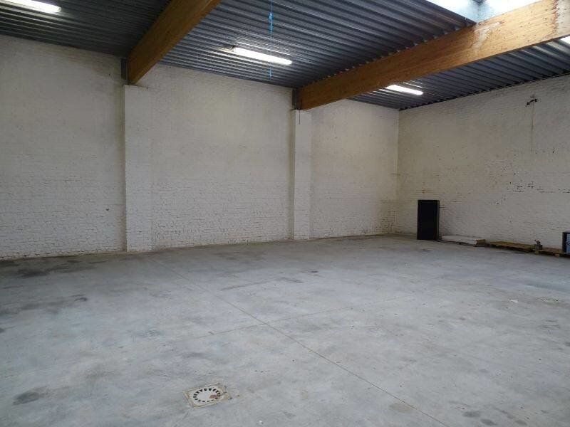 Te koop – Magazijn of opslagruimte in Sint-Eloois-Vijve  foto 7