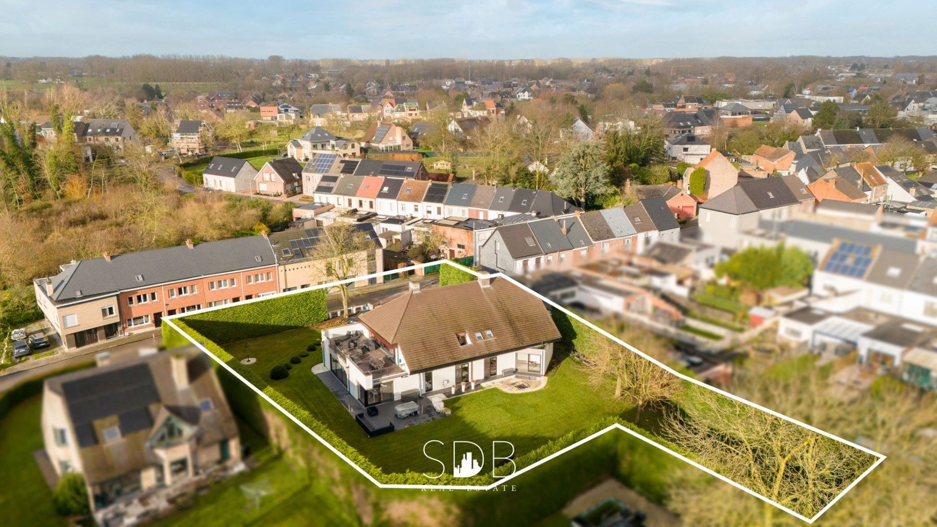 Prachtige ruime villa met gezinstuin + appartement op 2.135m² foto 31