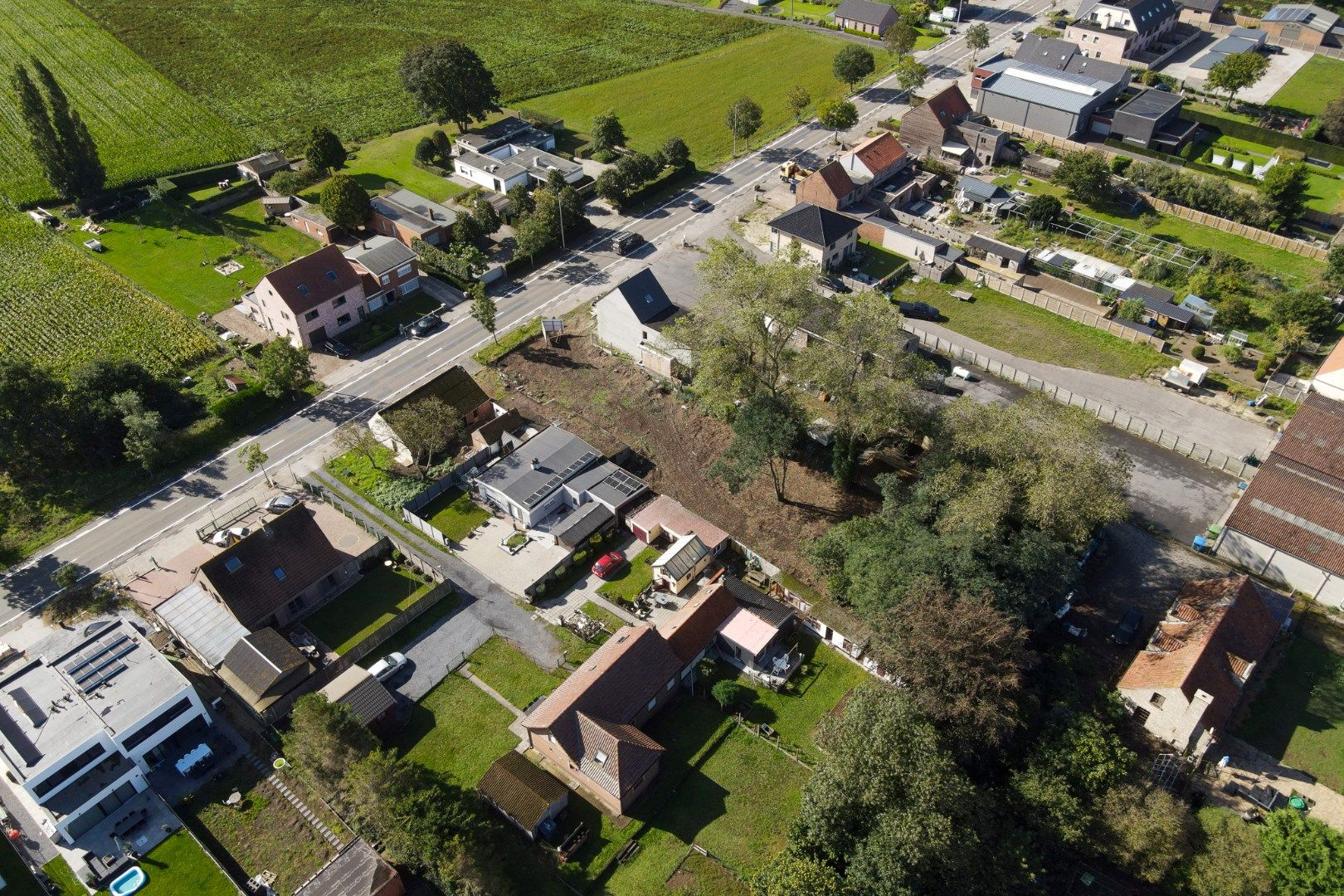 Exclusieve villa met bedrijfsruimte op centrale ligging nabij natuurdomein de Hoge Dijken foto 9