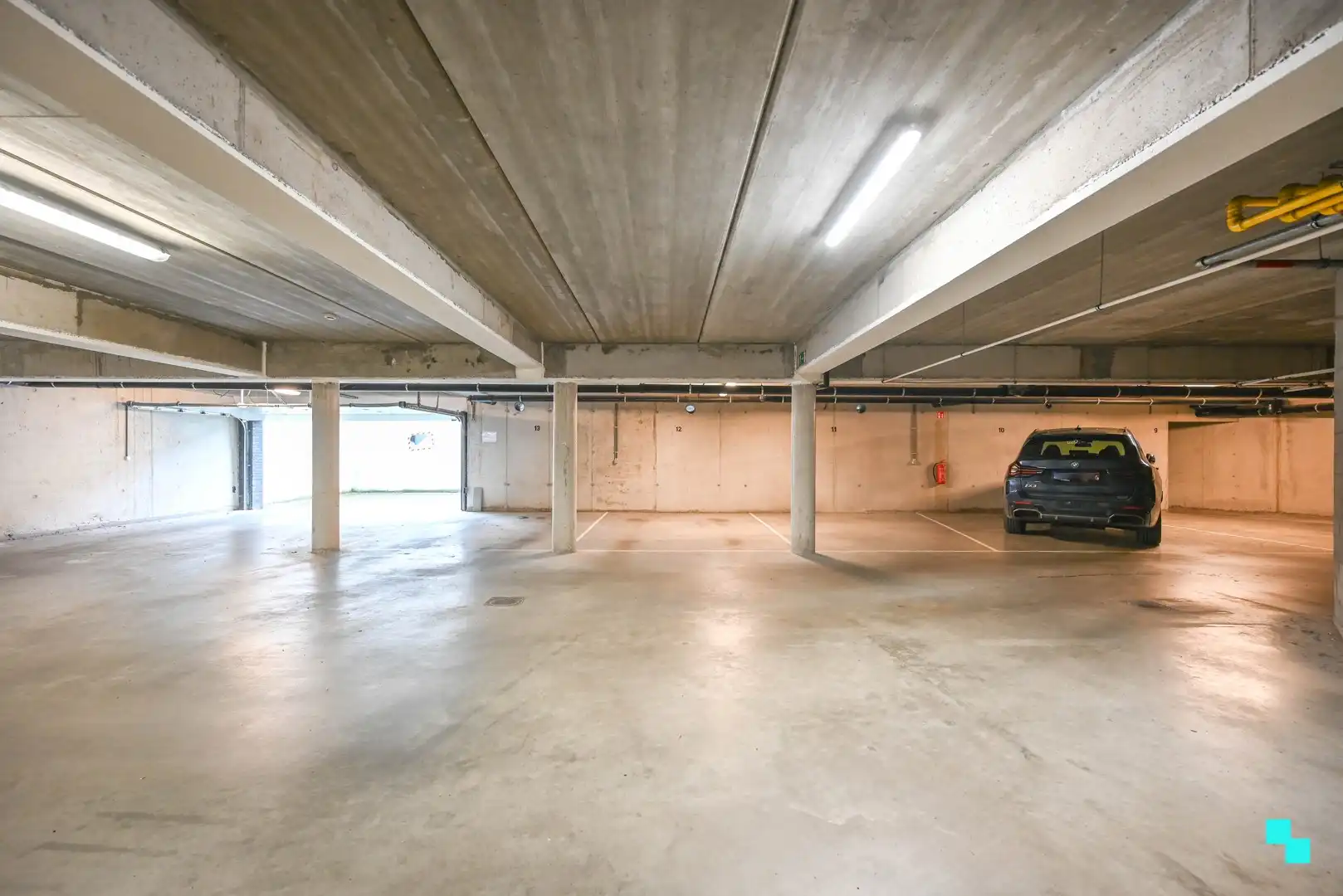 5 ondergrondse parkeerplaatsen in het hart van Oostrozebeke foto 5