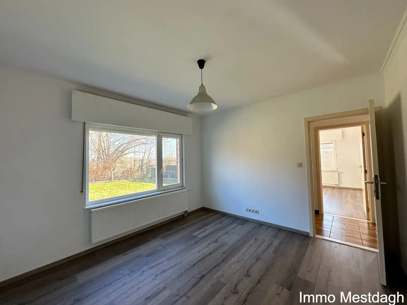 Karaktervolle, instapklare vrijstaande woning in het groene Miskom foto 16
