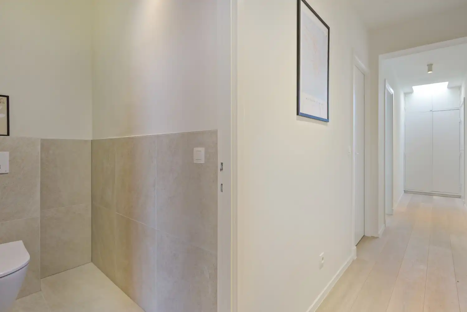 Gerenoveerd appartement met 2 ruime slaapkamers in historisch gebouw foto 8