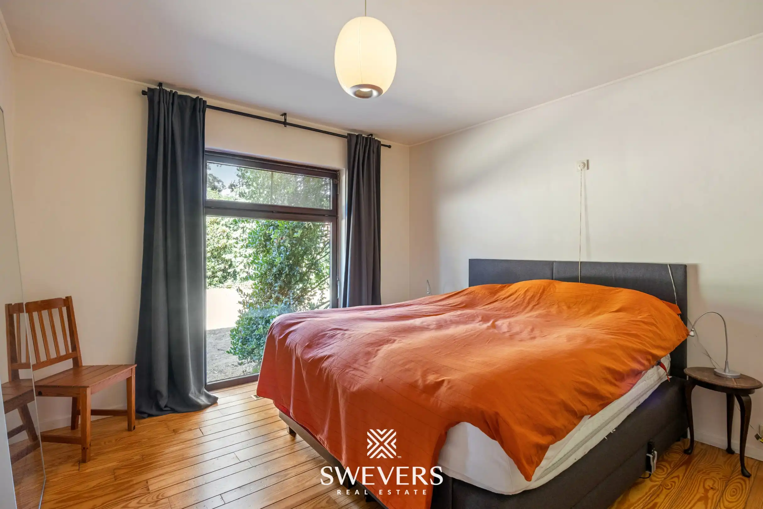 Instapklare open bebouwing met praktijkruimte, 5 slaapkamers en zuidgericht perceel foto 19