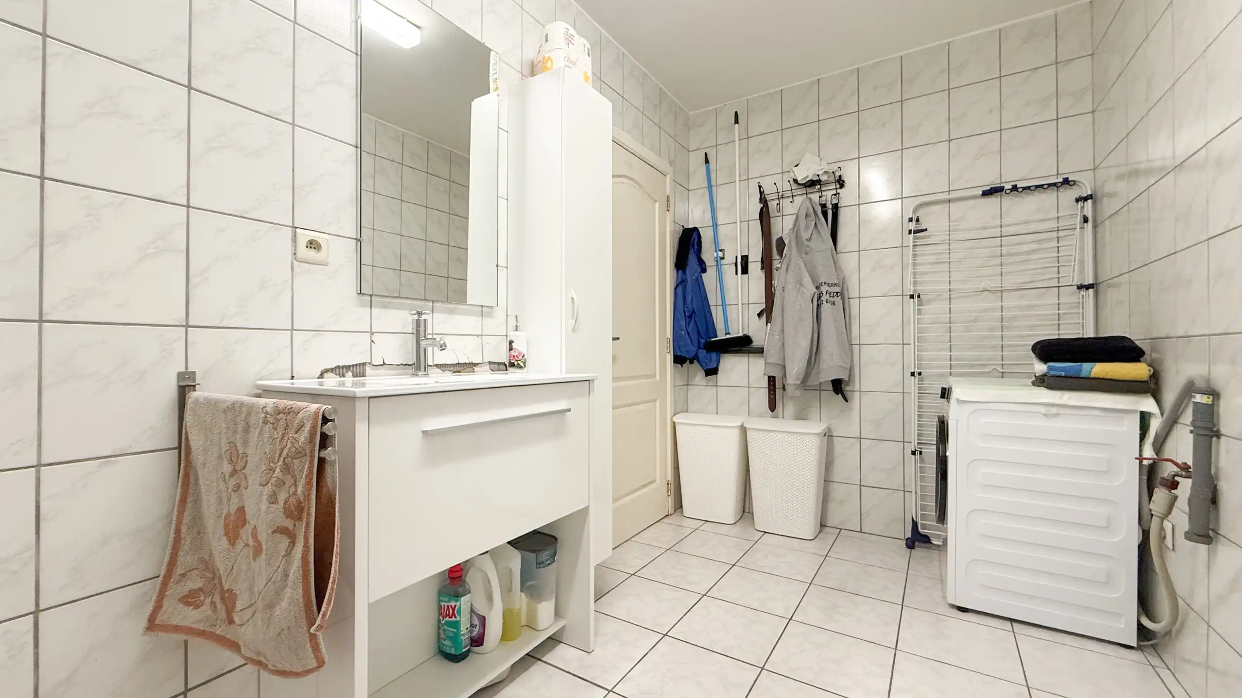 Gelijkvloers appartement met 2 slpk en privé buitenruimte! foto 16