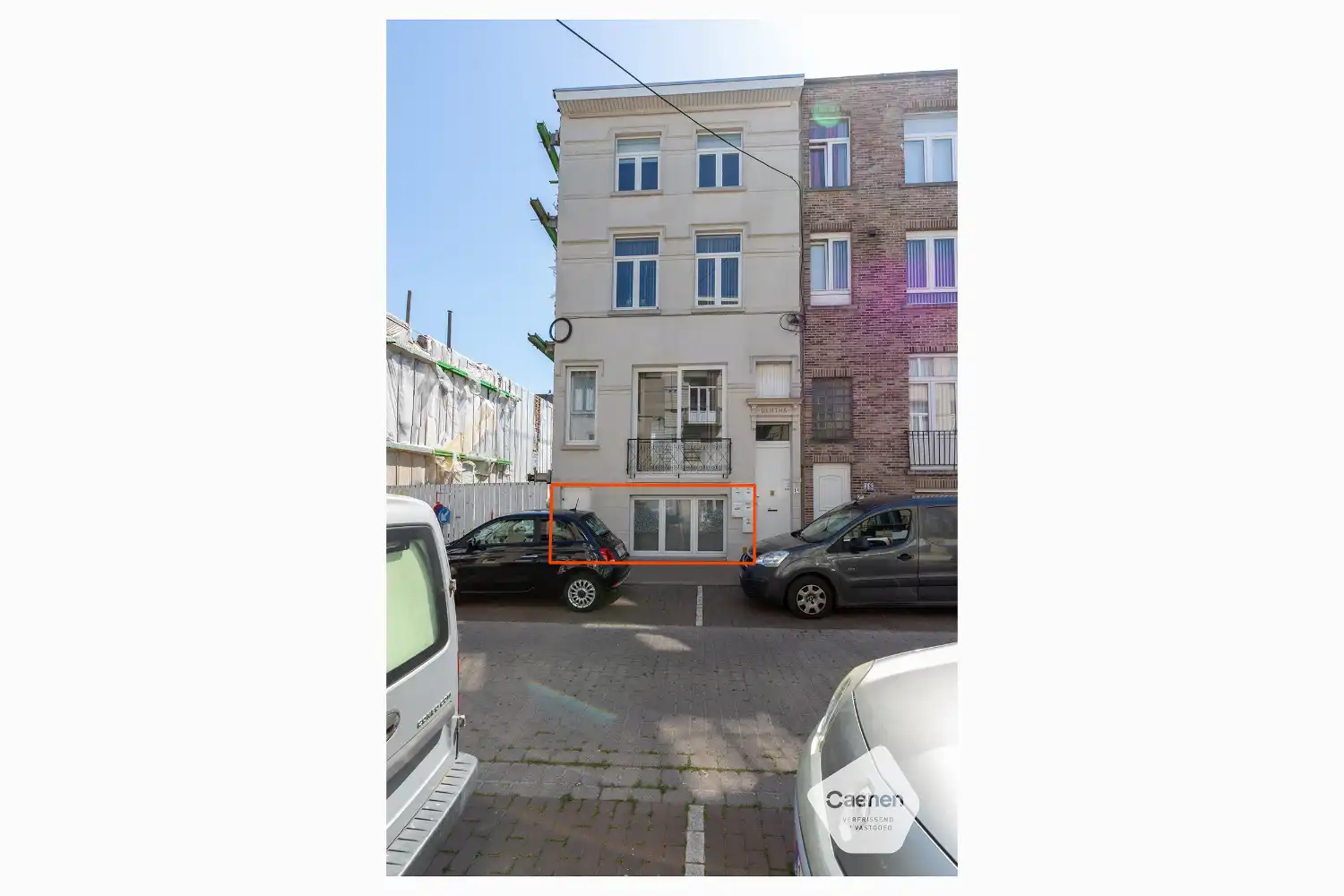 Een licht op te frissen appartement met twee slaapkamers, gelegen op een rustige locatie nabij het strand, het centrum en het openbaar vervoer foto 16