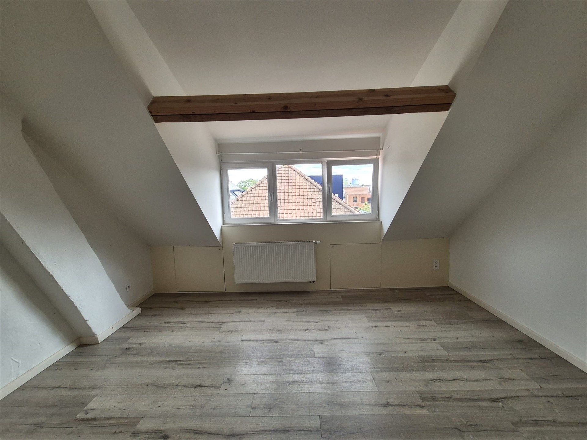 Leuke instapklare woning met koer.  foto 23