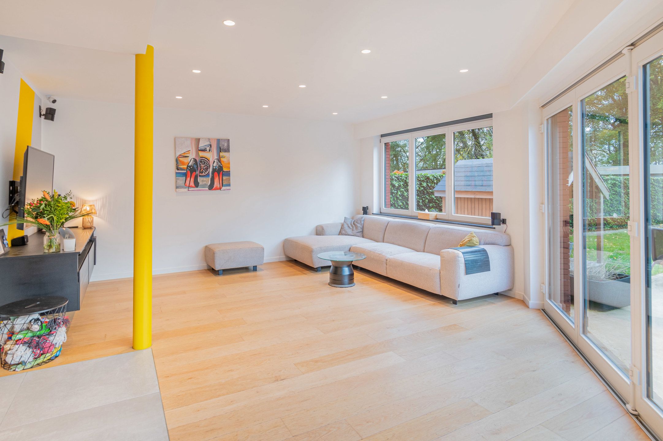 Moderne HOB met 4 (mogelijk 5) kamers en dubbele garage foto 8