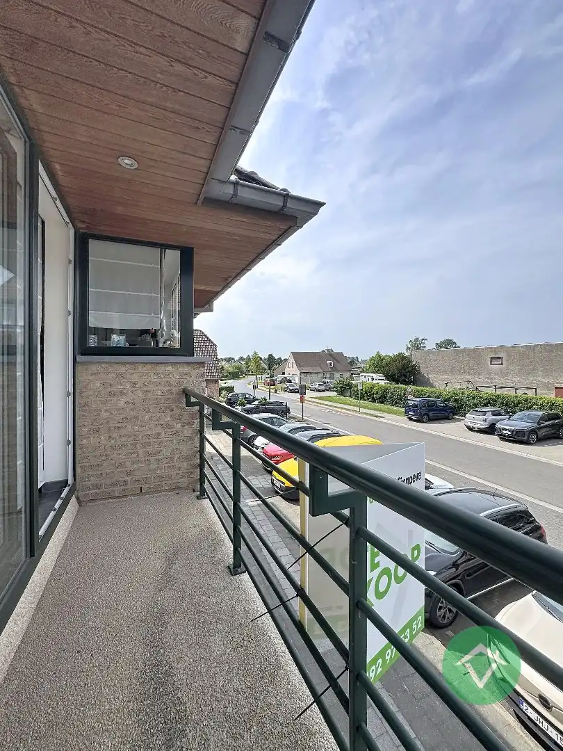 Instapklaar appartement met 2 slaapkamers en garage te Eernegem  foto 12