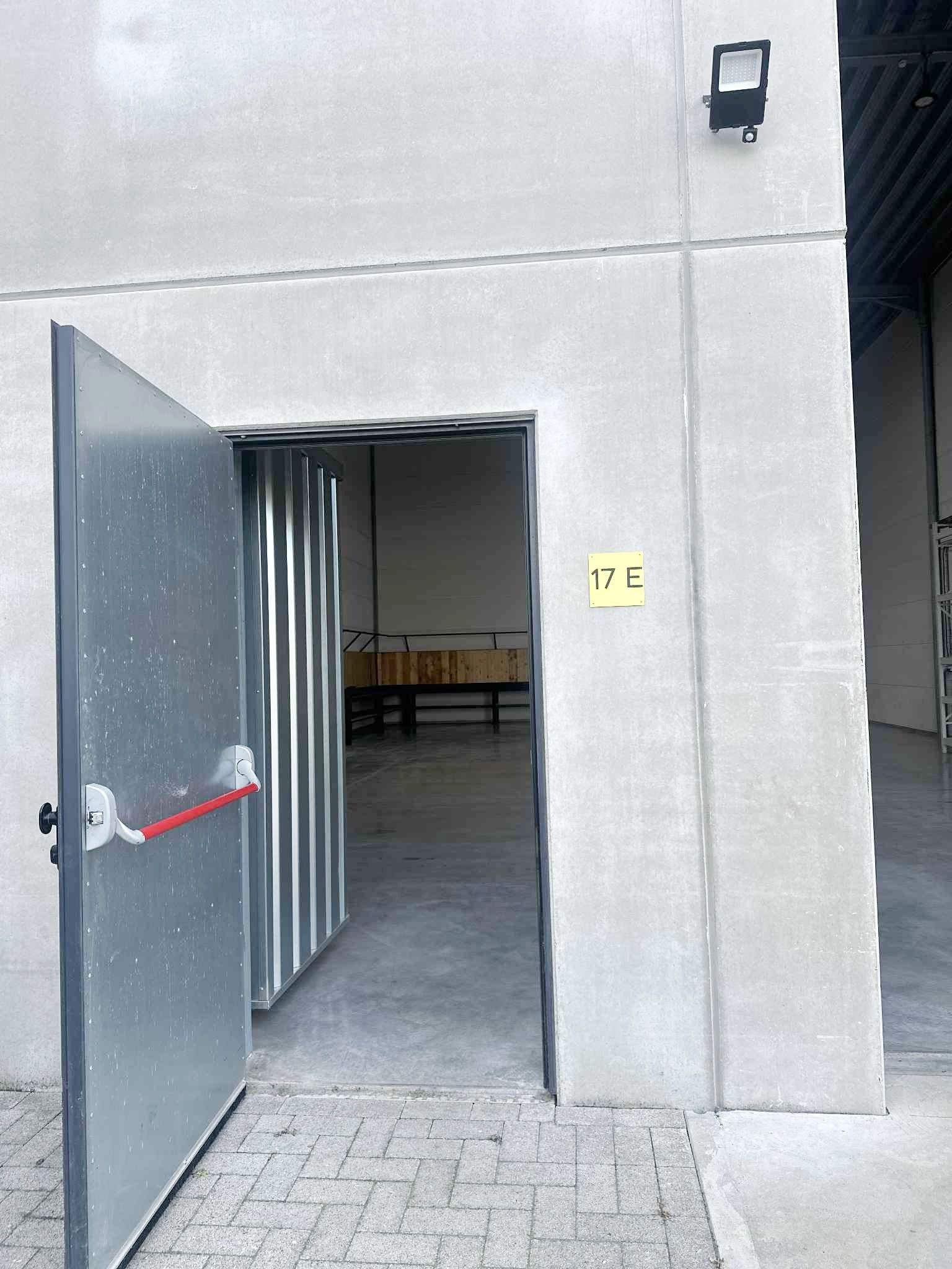 QUASI NIEUWBOUW KMO-UNIT MET 2 PARKEERPLAATSEN foto 11