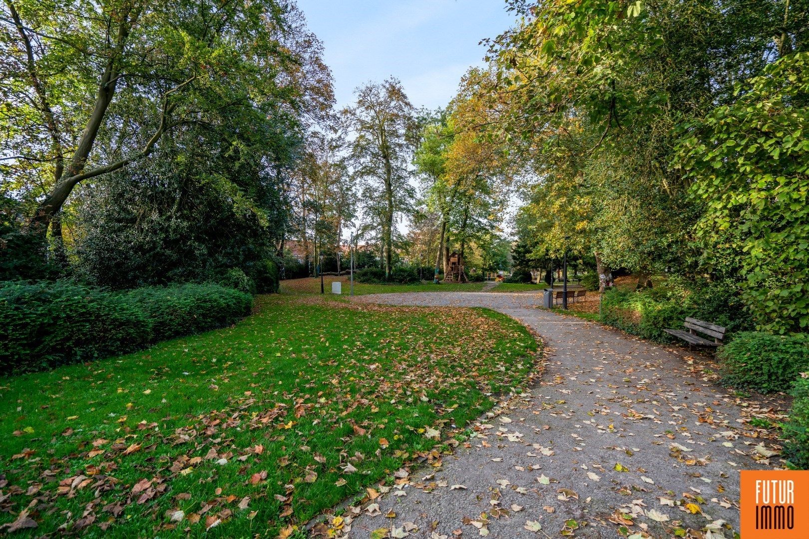 Prachtig gemoderniseerd 2-slpk appartement tegenover Stadspark foto 30